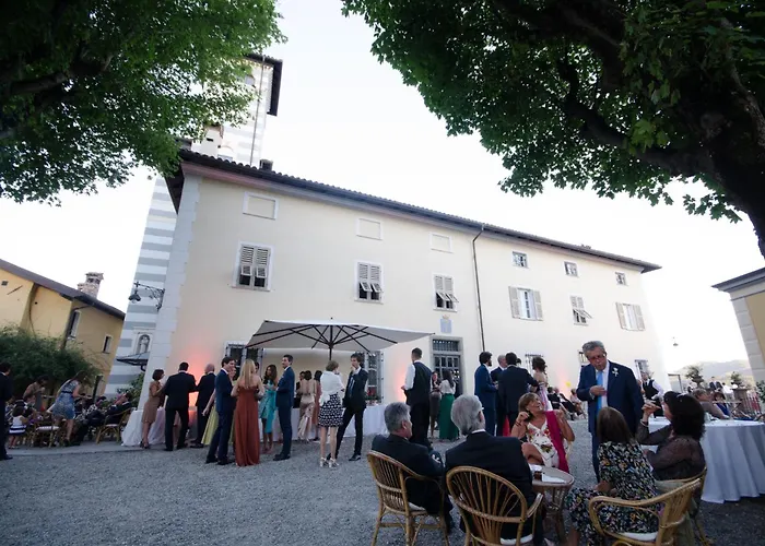 Castello Di Grillano Guest House